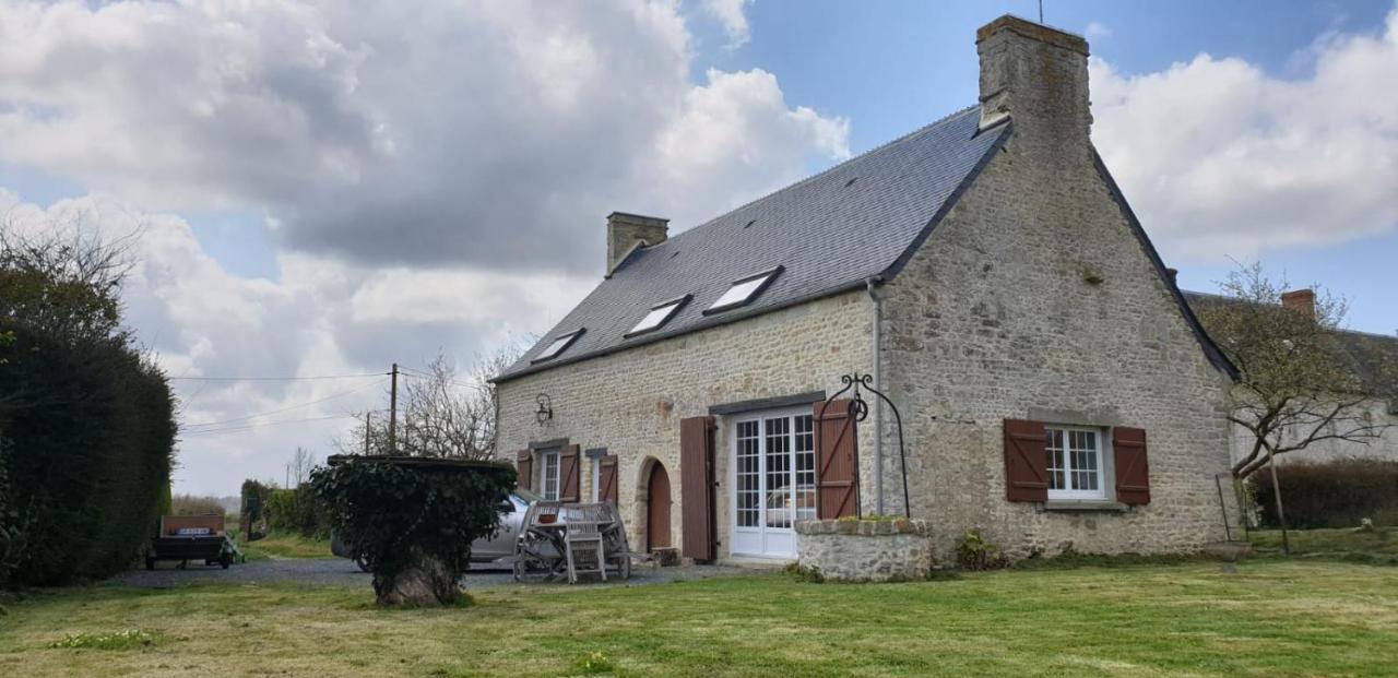 Charming Cottage Du Marais Dday Omaha Beach Canchy  Buitenkant foto